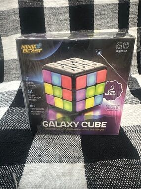 Galaxy Cube - Multicolor Interactive Game NWT